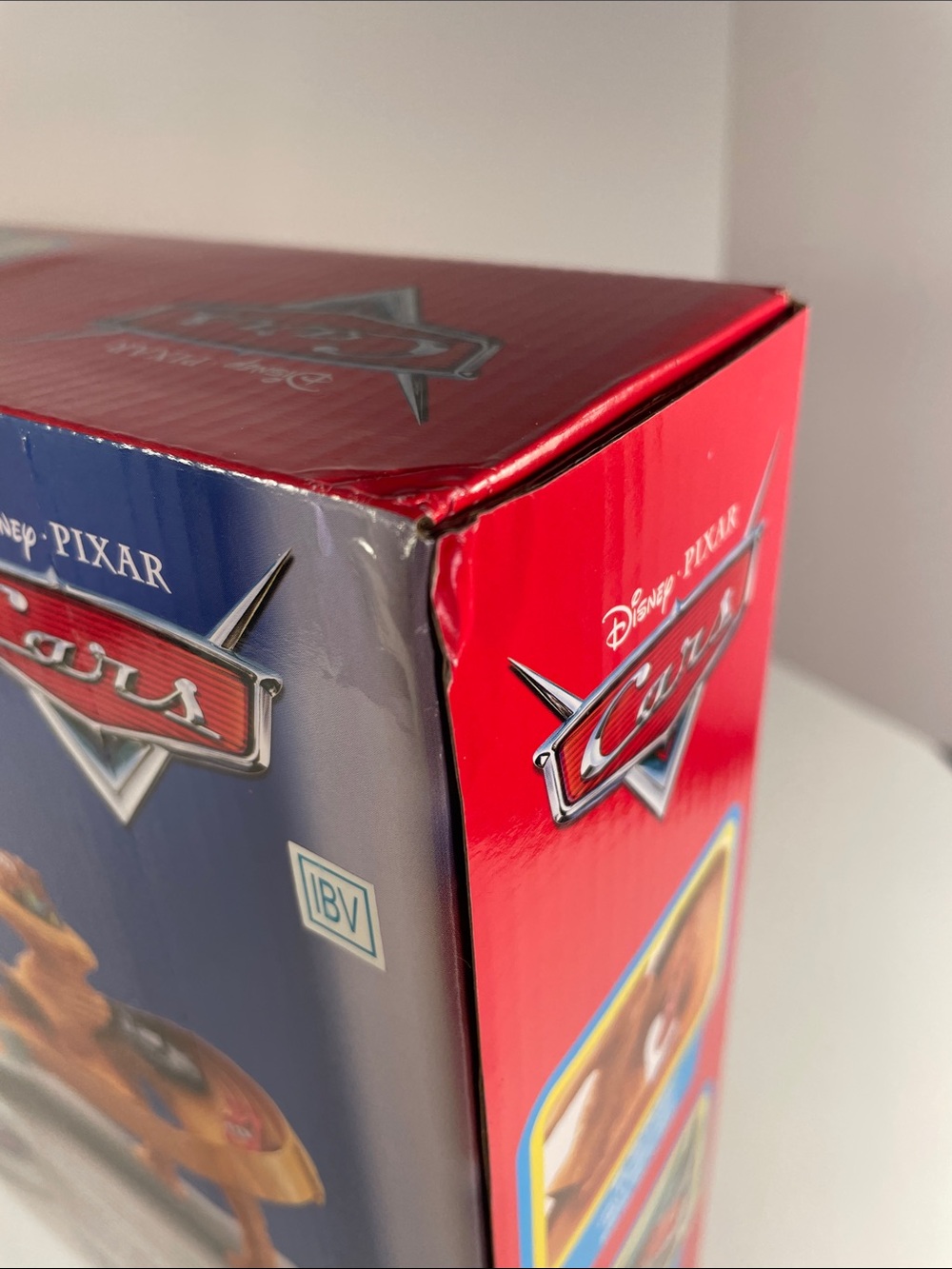 Mini Racers Radiator Springs Spin Out Playset-Dents in cardboard packaging - Picture 3 of 4